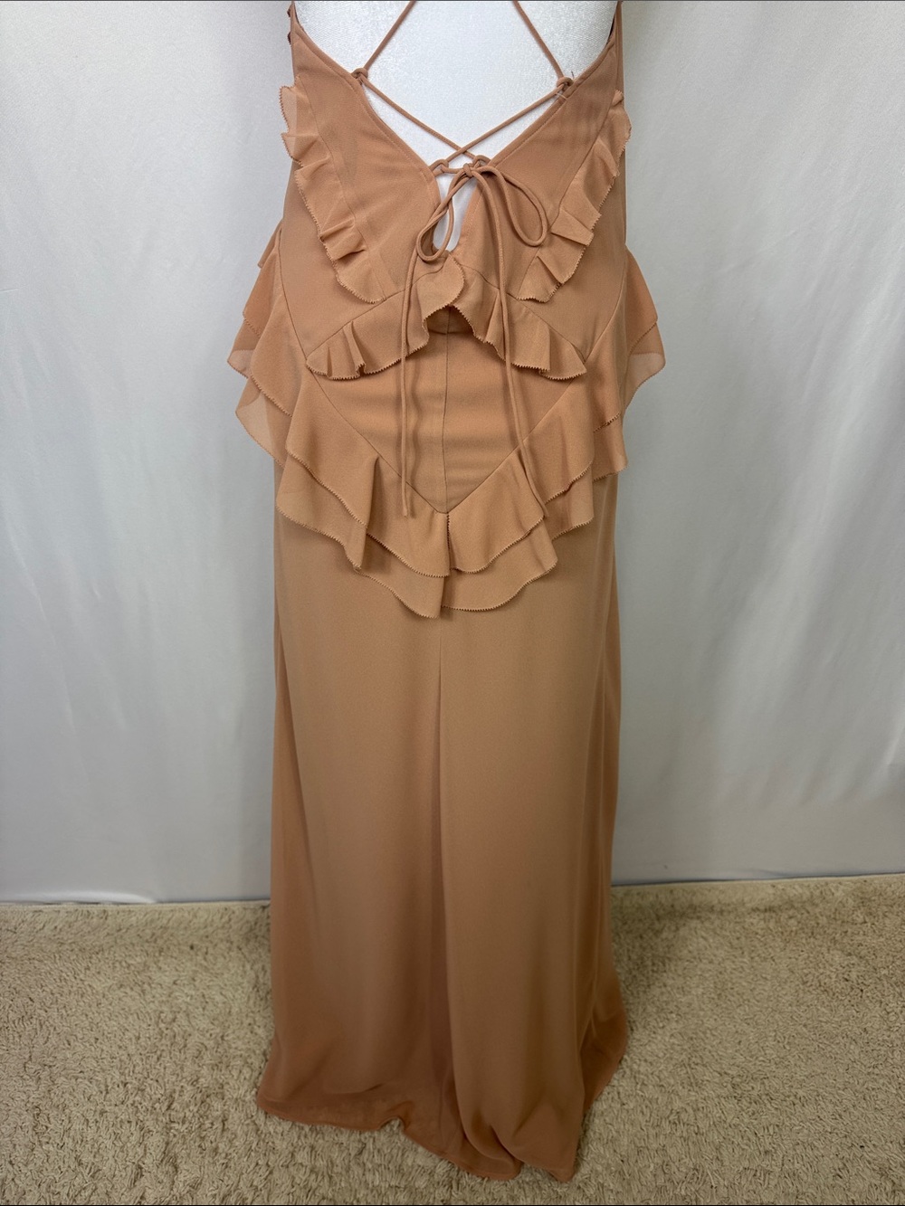 Favorite Daughter Ruffled Chiffon Maxi Dress Size Medium Taupe NWOT - Picture 9 of 13